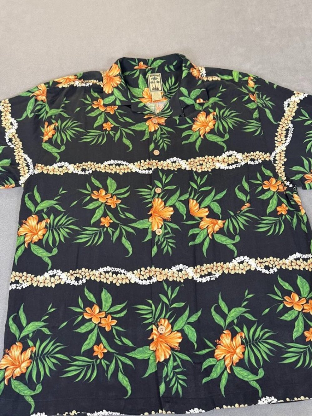 Montego Mon Men's Silk Hawaiian Tropical Print Button Up Shirt- Large
